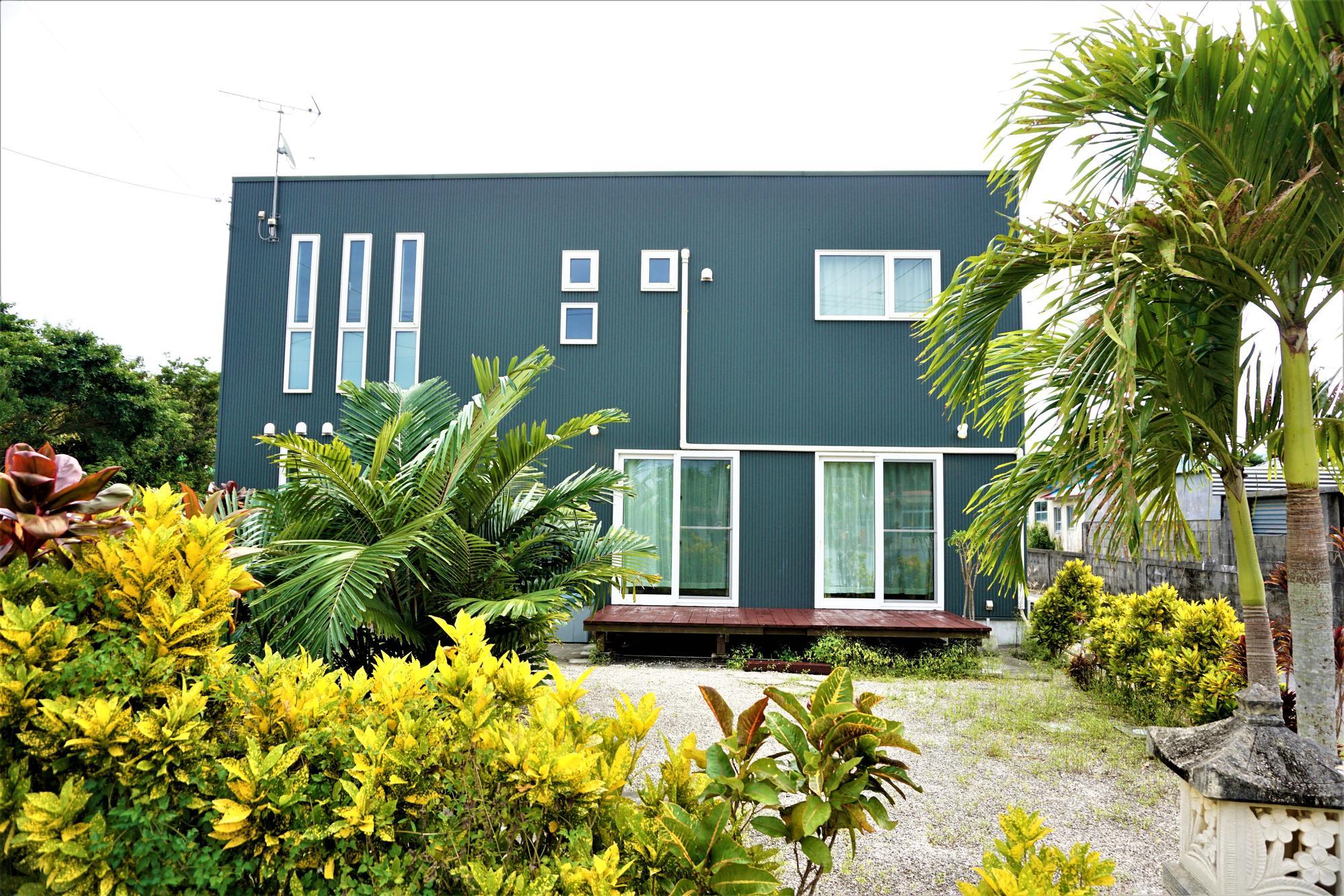 沖繩北部-名護區域 富有南國生命力的villa