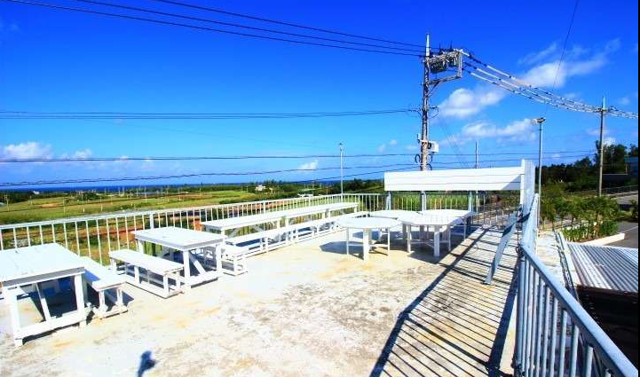 沖繩本部町 被深綠色森林包圍的海景，與自然和諧相處的物件