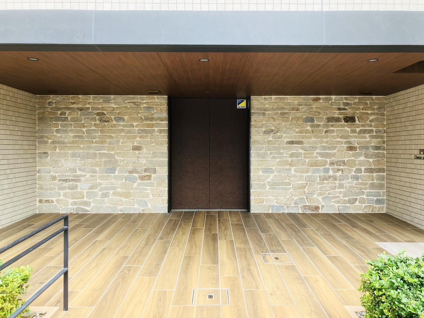 Premist Chatan Araha Beach Residence, Beachfront within a 3-minute walk.