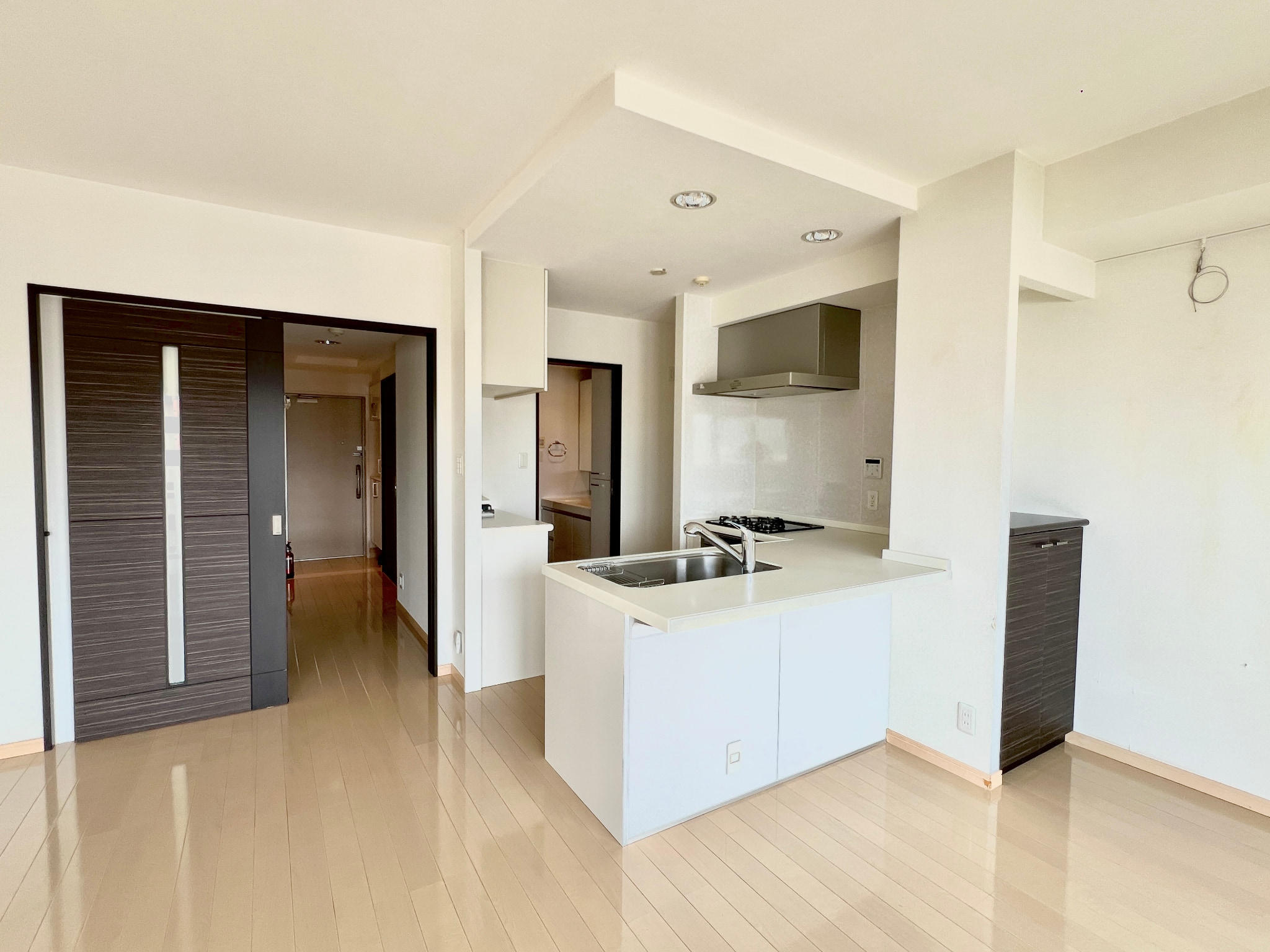 Premist Ginowan: Oceanfront 2-bedroom Apartment 7th floor