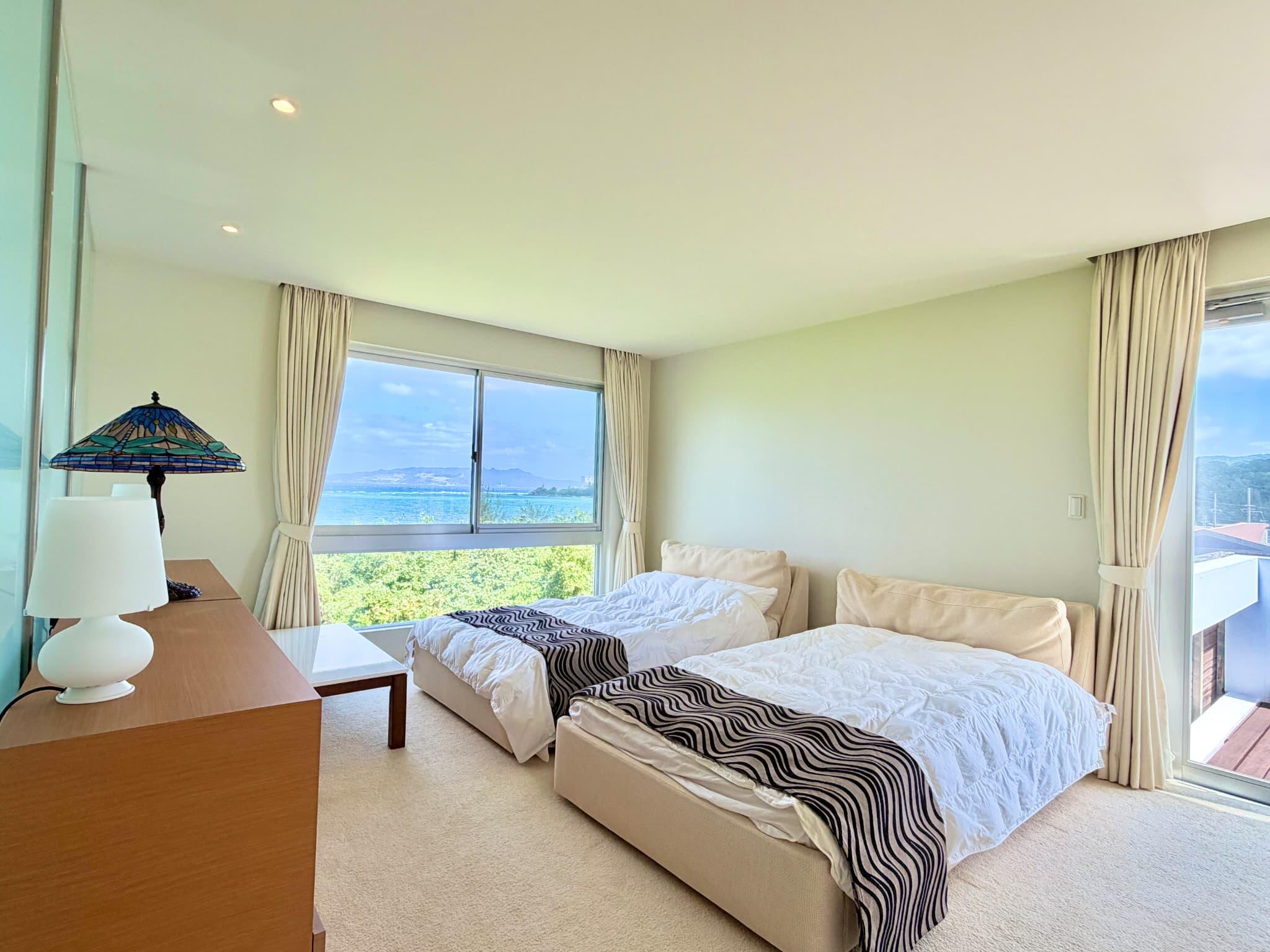 OFF-MARKET PROPERTY BEACHFRONT OCEAN VIEW LUXURY VILLA Onna Village - Okinawa