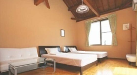 Motobu, Accommodation and Restaurant Surrounded by Ocean and Trees