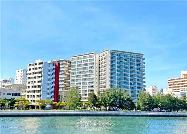 沖縄本島　那覇市　ゆとりを楽しむ沖縄西海岸オーシャンフロントマンション　