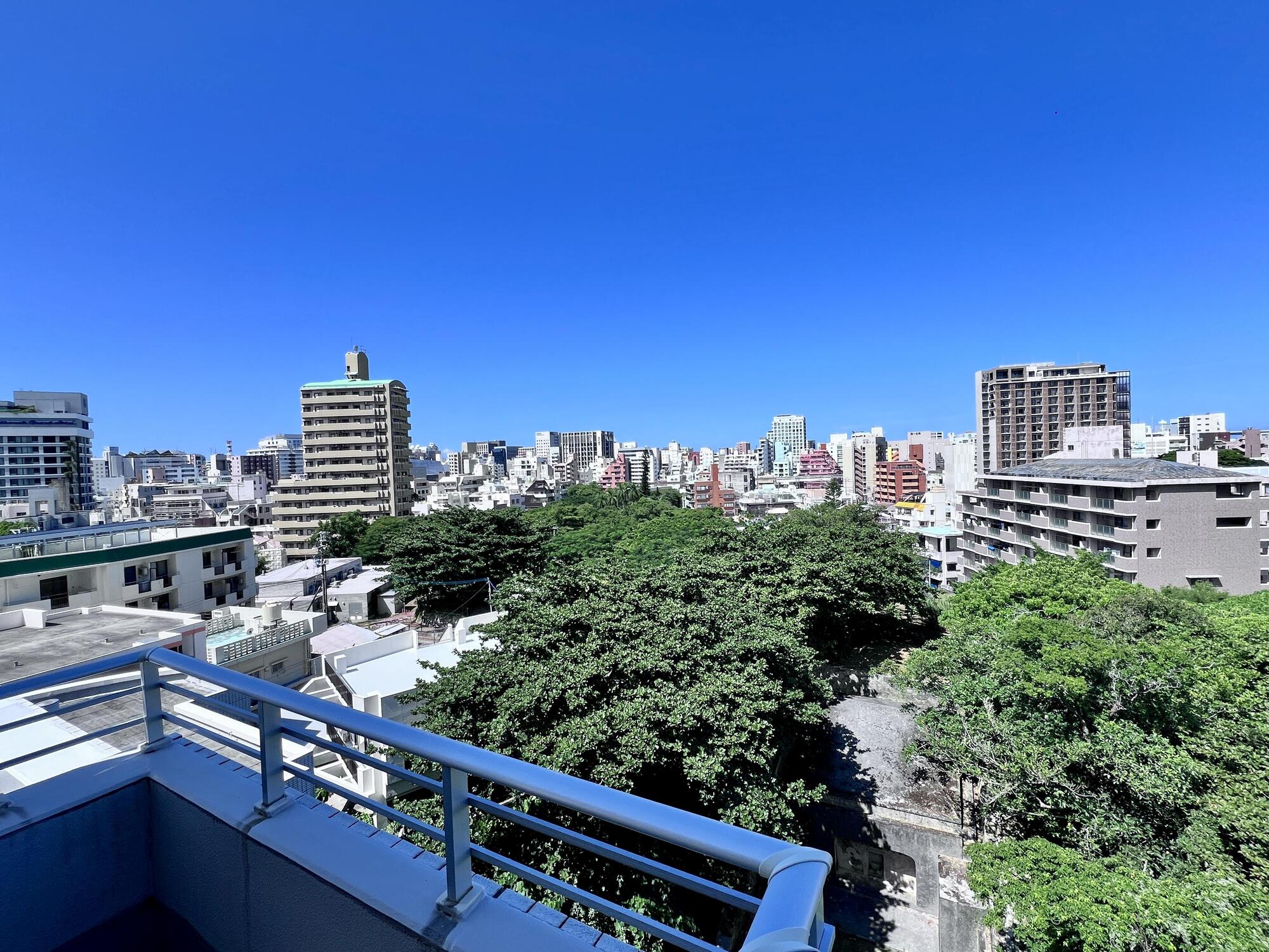 価格改定【マンション】那覇牧志　シティハウス牧志緑が丘公園　最上階パークビュー　4LDK 101㎡ 