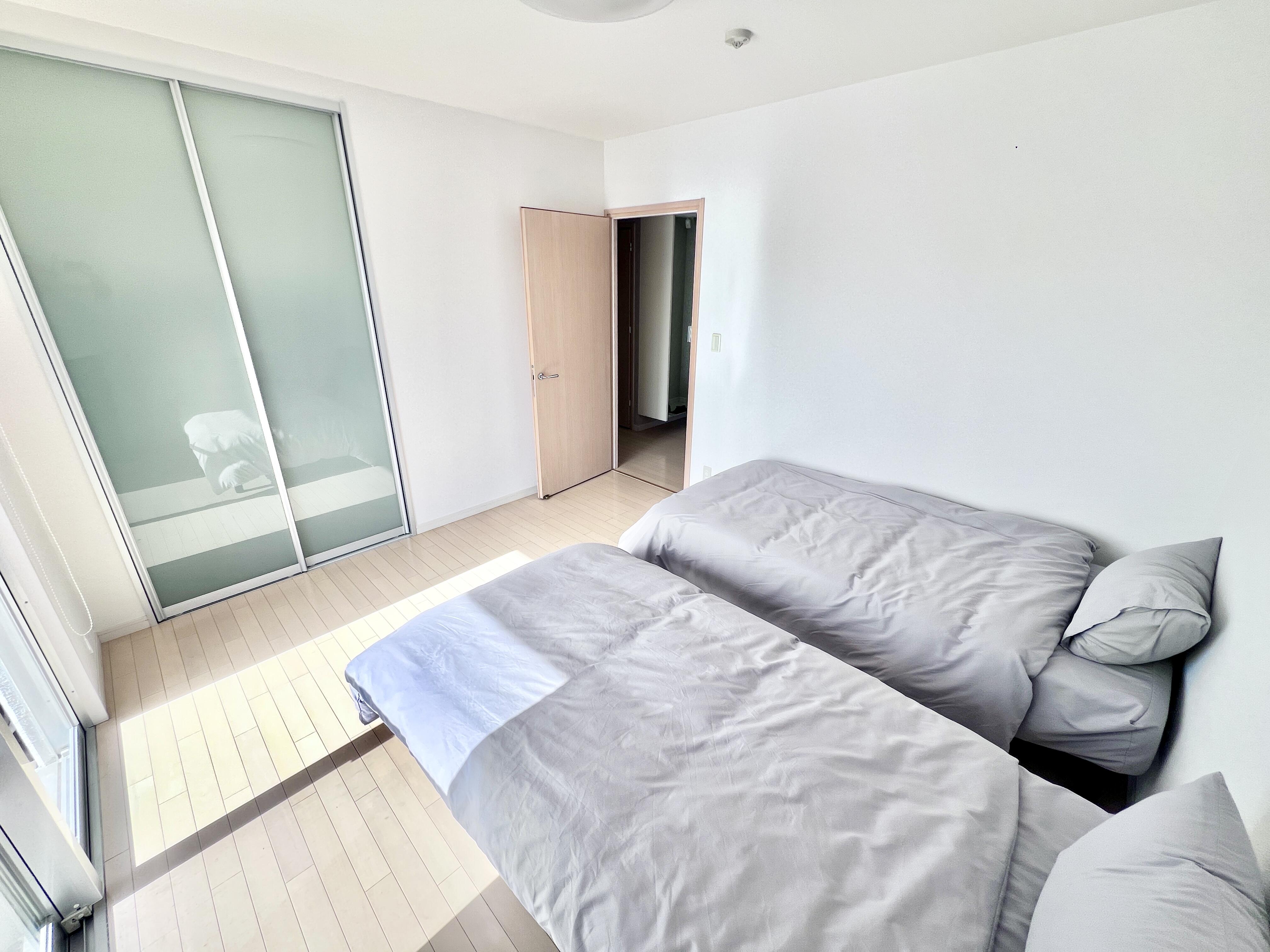 【マンション】那覇　ミオカステーロ泊　8階　角部屋オーシャンビュー　3ＬＤＫ