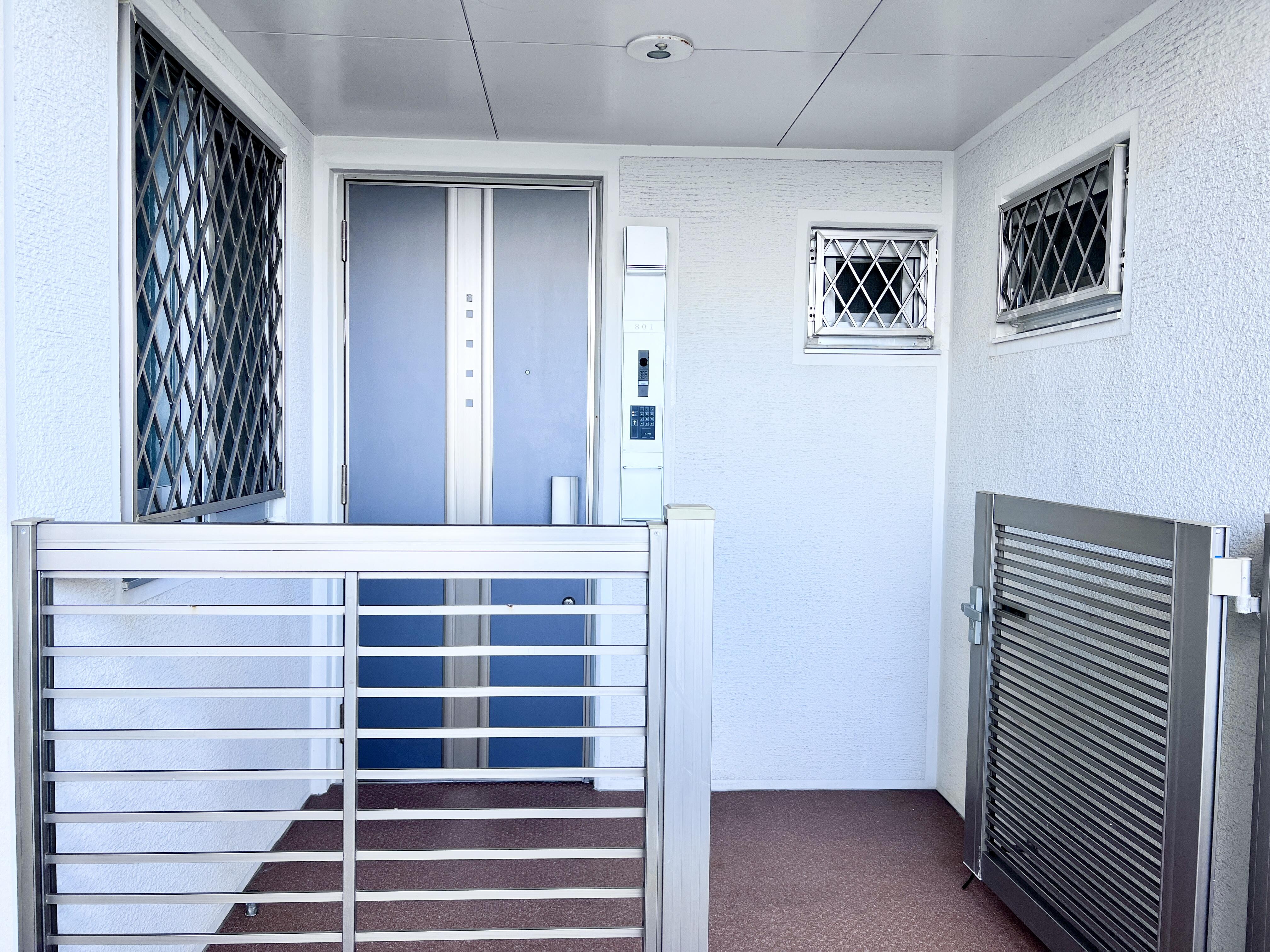 【マンション】那覇　ミオカステーロ泊　8階　角部屋オーシャンビュー　3ＬＤＫ