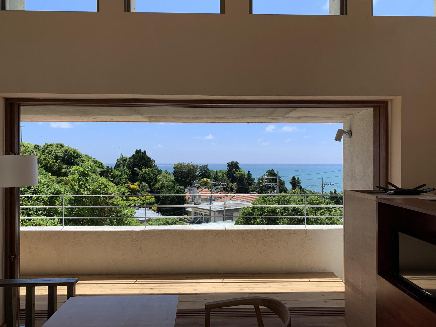 【オーシャンビュー宿泊施設】沖縄県・南城市　オーシャンビュー宿泊施設・住戸　２部屋宿泊施設　１階住居