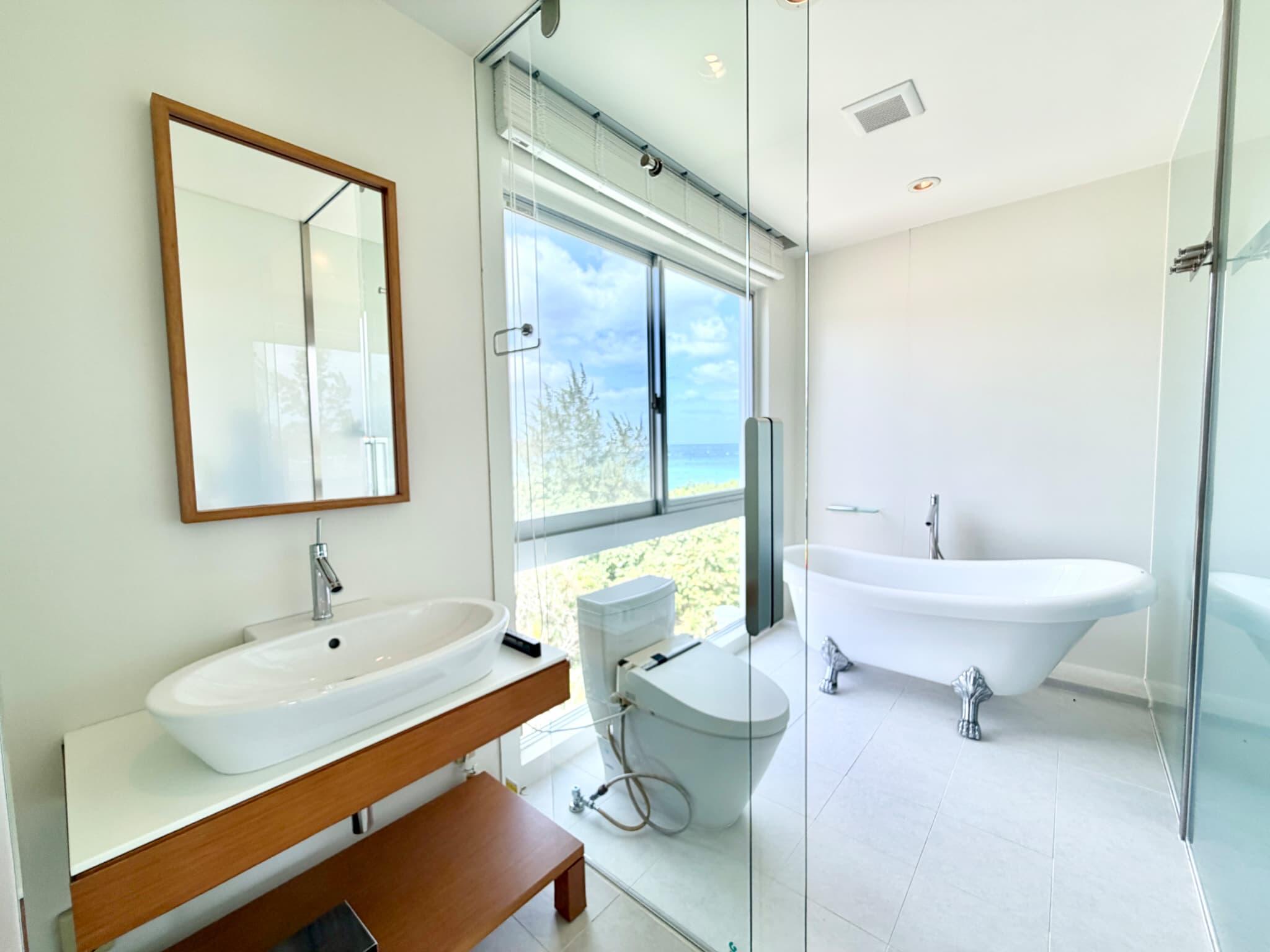 限定公開【恩納村オーシャンフロント Luxury Villa】4Bedrooms 4Bathroom 