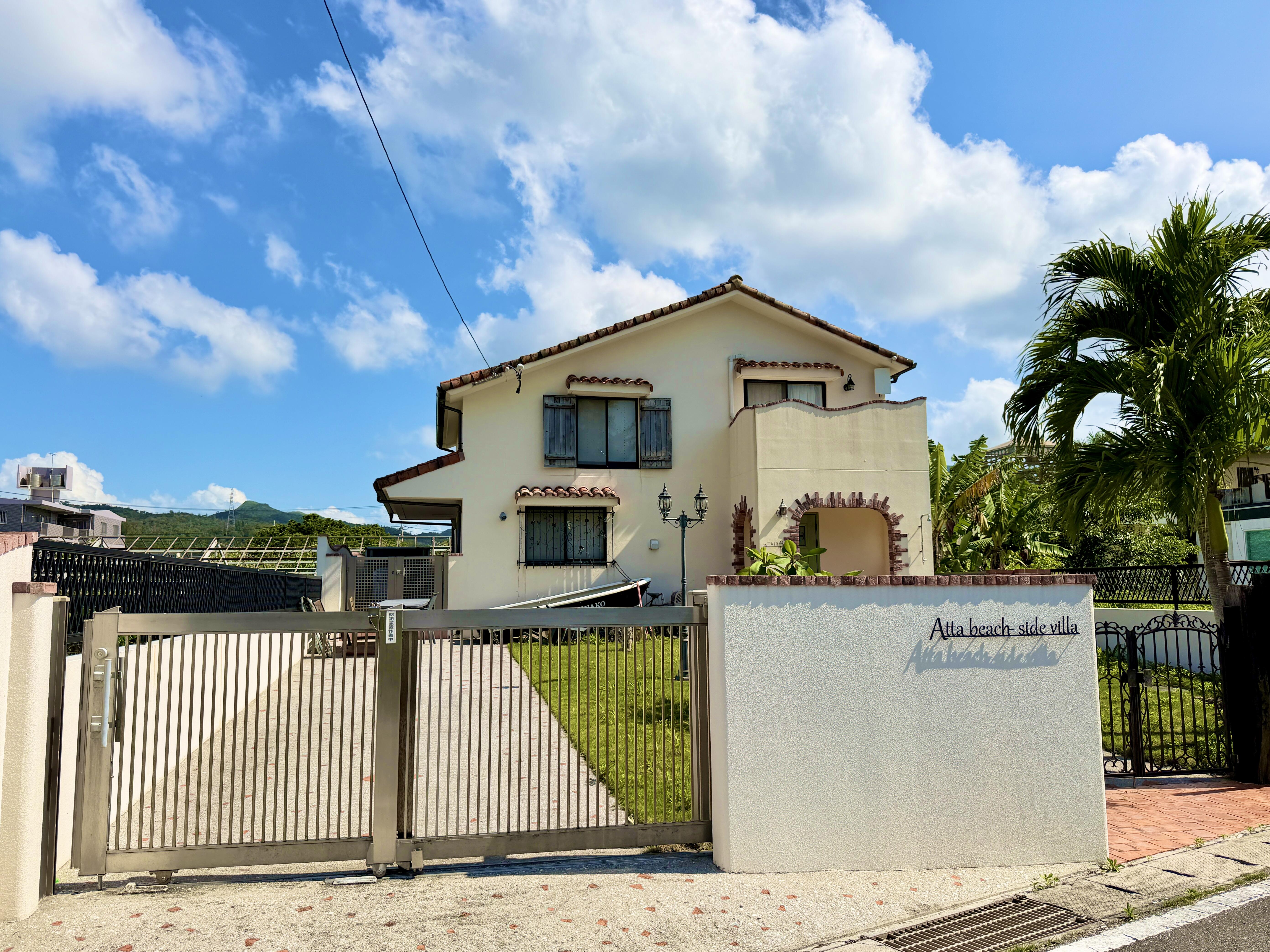 【Ocean Front Villa】恩納村安富祖 宿泊運営可能 Atta beach-side villa ビーチ徒歩1分 システムキッチン 1LDK 宿泊運営・企業保養所・セカンドハウスに