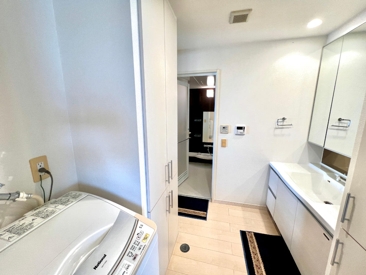 SOLD ご成約済　 那覇市　おもろまち　リリーベルおもろまちサーモス　１２階　2LDK