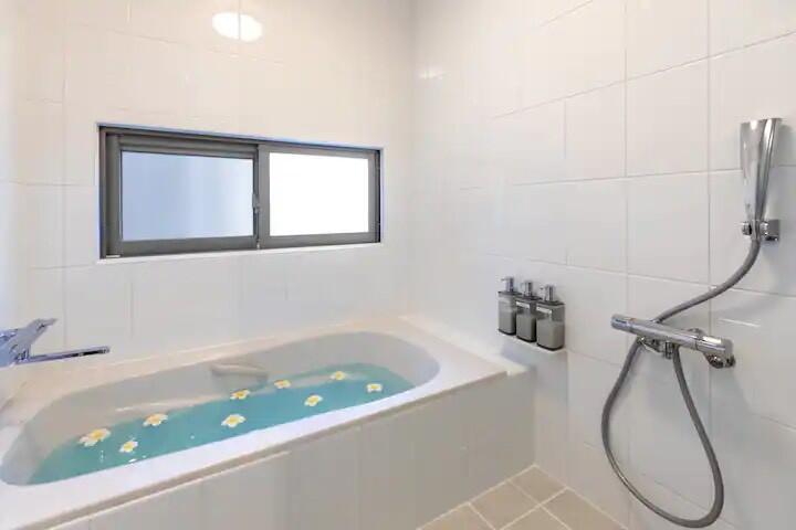 【Ocean Front Villa】今帰仁村古宇利島 宿泊運営中VILLA  Carmus  室外ジャグジー　システムキッチン　2LDK　宿泊運営・企業保養所・セカンドハウスに