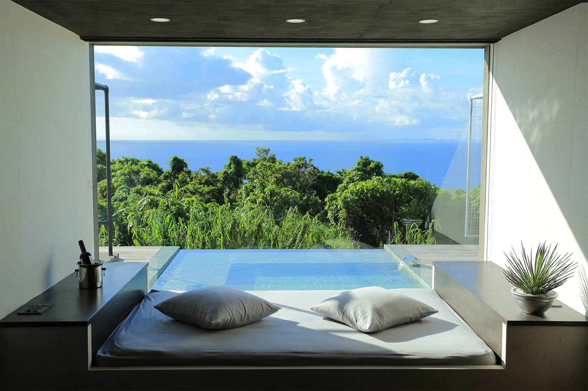 非公開【宿泊運営VILLA】古宇利島　Ocean View Designers 3棟VILLA　現在宿泊運営中　宿泊施設運営・企業保養所・セカンドハウス別荘ハイブリッド運用